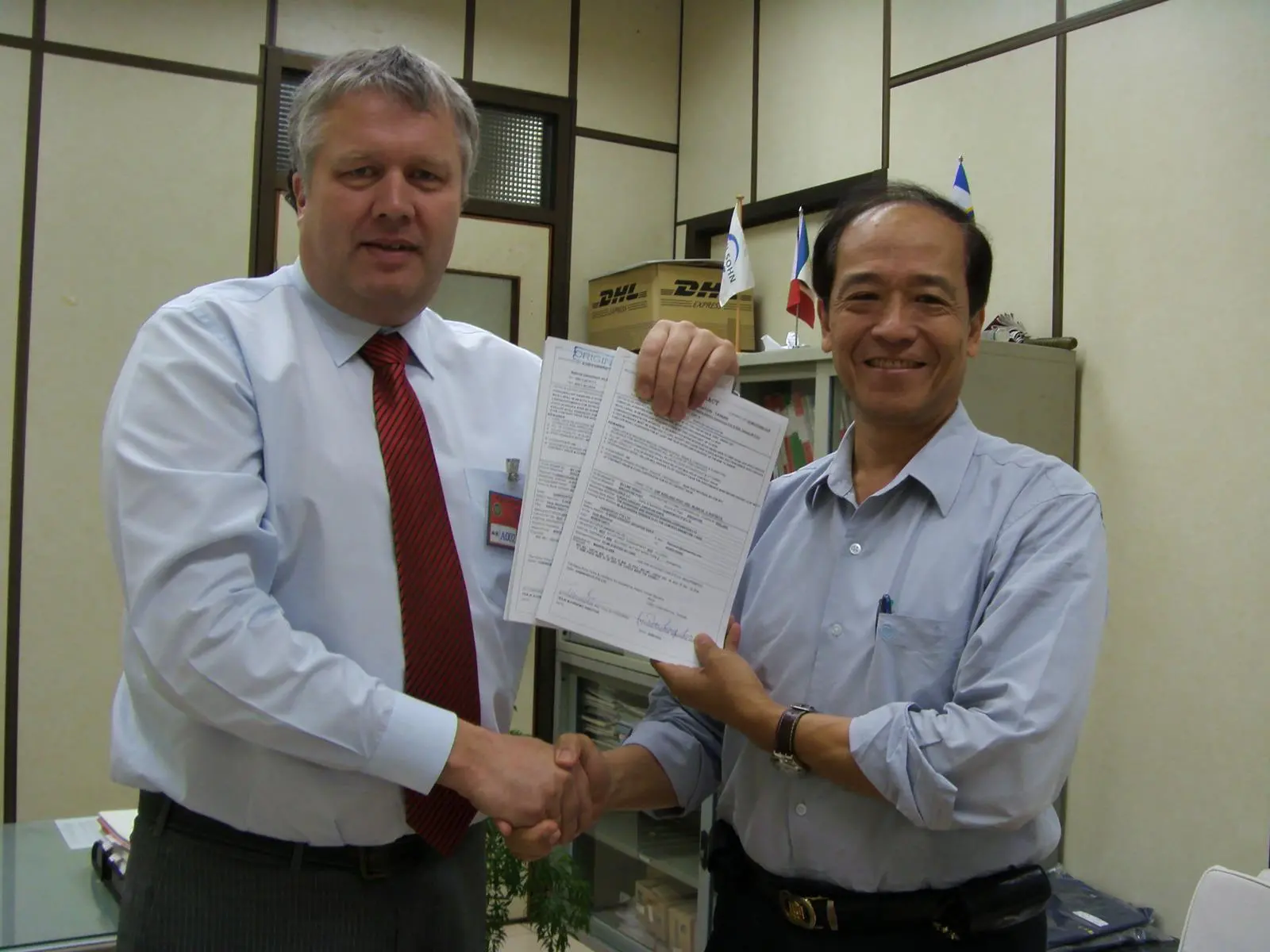 78760_Contract-signed-at-CSBC-1
