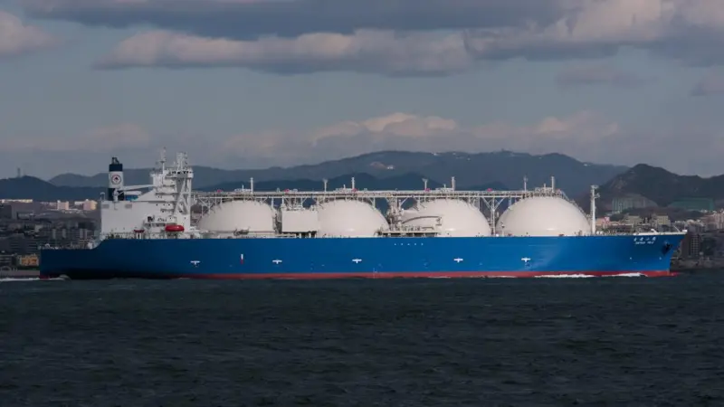 The newly delivered LNG carrier Taitar No.2