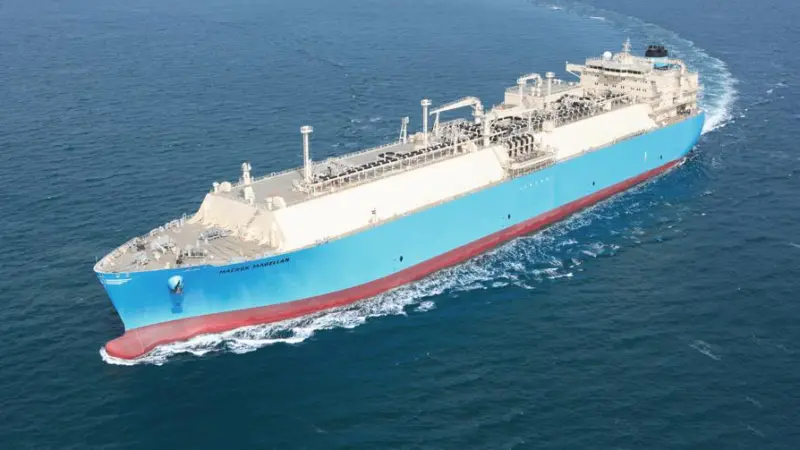 Maersk Magellan, sistership to the Maersk Meridian