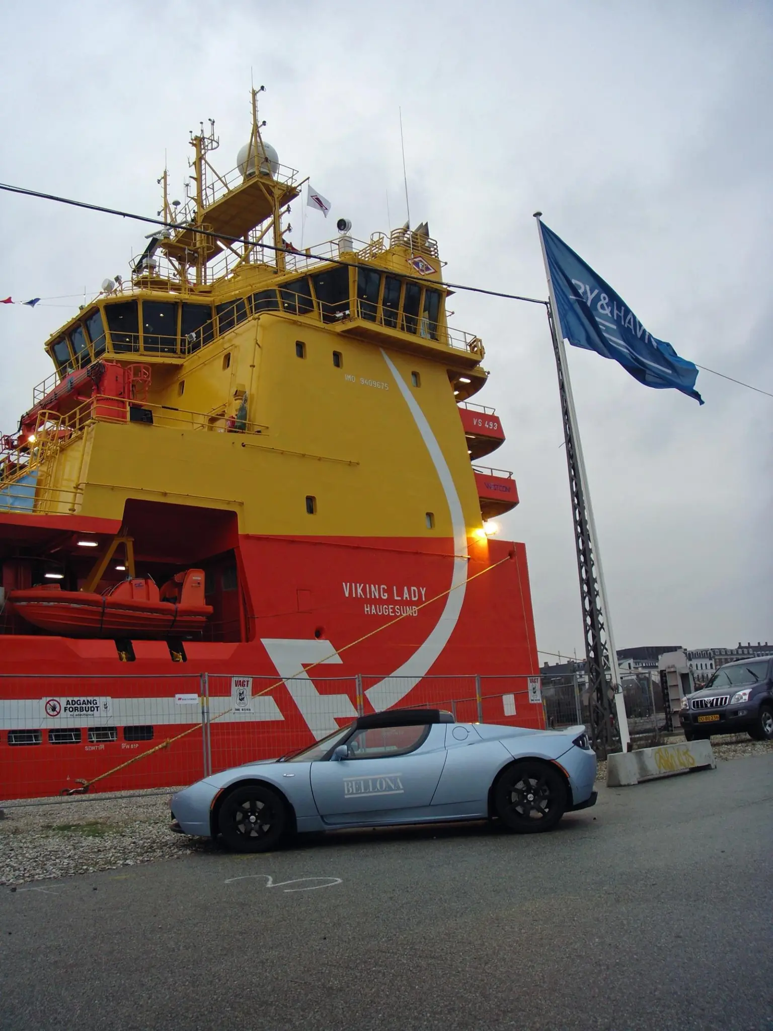 vl_shipcar.jpg