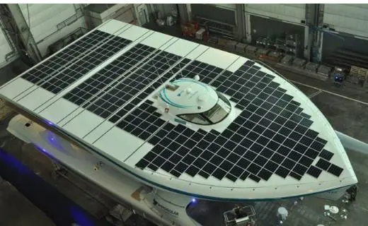 78903_planetsolar520