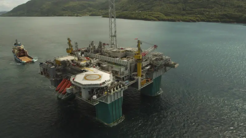 The semi-sub Gjøa platform being towed to the North Sea where installation will take place