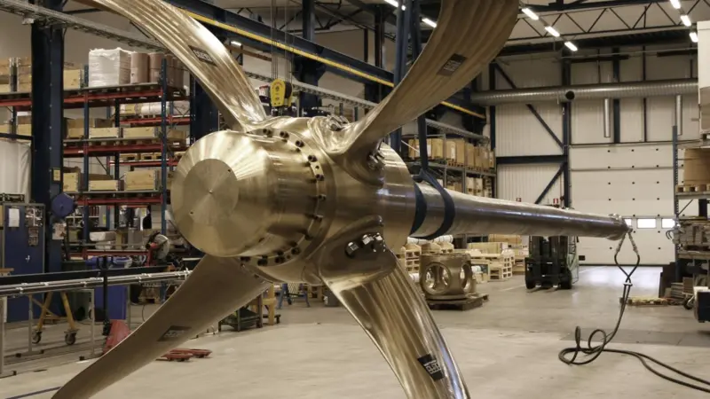 CP propeller in Berg’s workshop