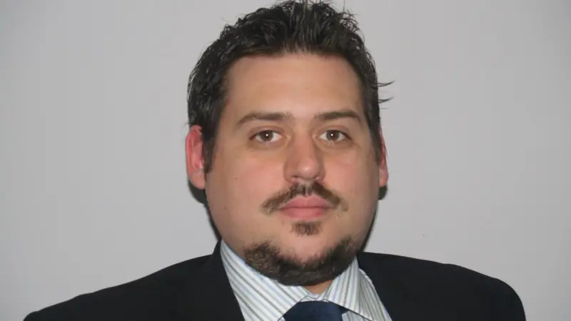 Michael Green, technical manager of Lintec