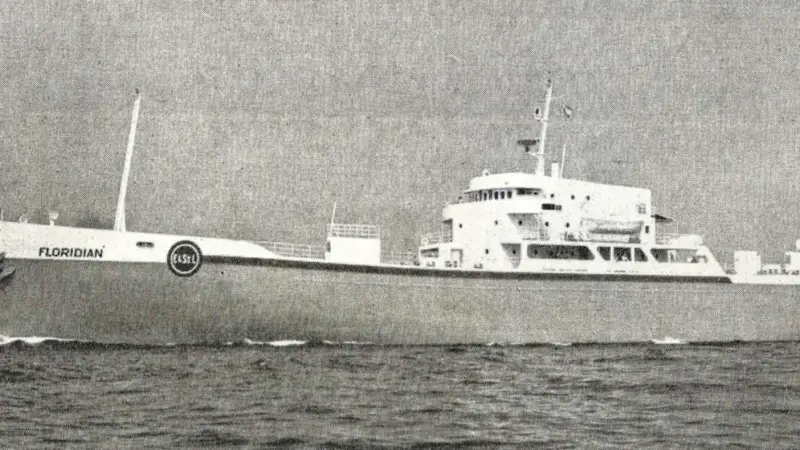 The ‘Floridian’, believe it or not, was a container ship, 1960-style.