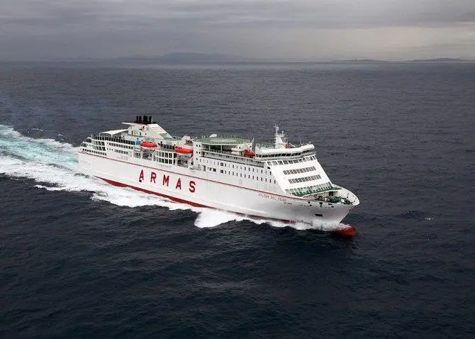 ‘Volcan del Teide’ running her sea trials