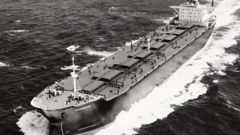 DNVPS received its first two samples for testing from the bulk carrier ‘Mosbrook’ on 15 January 1981