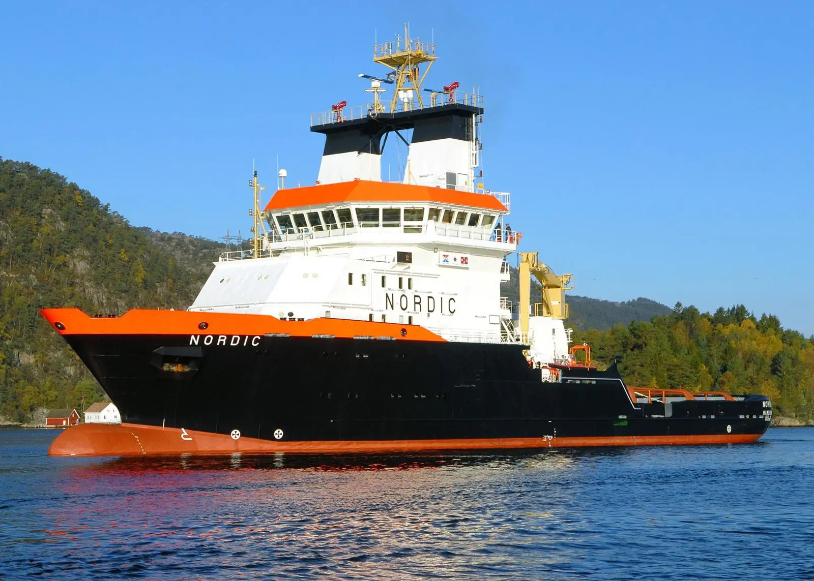 ‘Nordic’ is an emergency towing vessel designed to protect the German North Sea coastline,with a top speed of 20 knots and 200 tonnes bollard pull