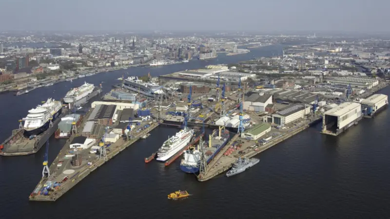 Hamburg landmark stays in German hands – for now