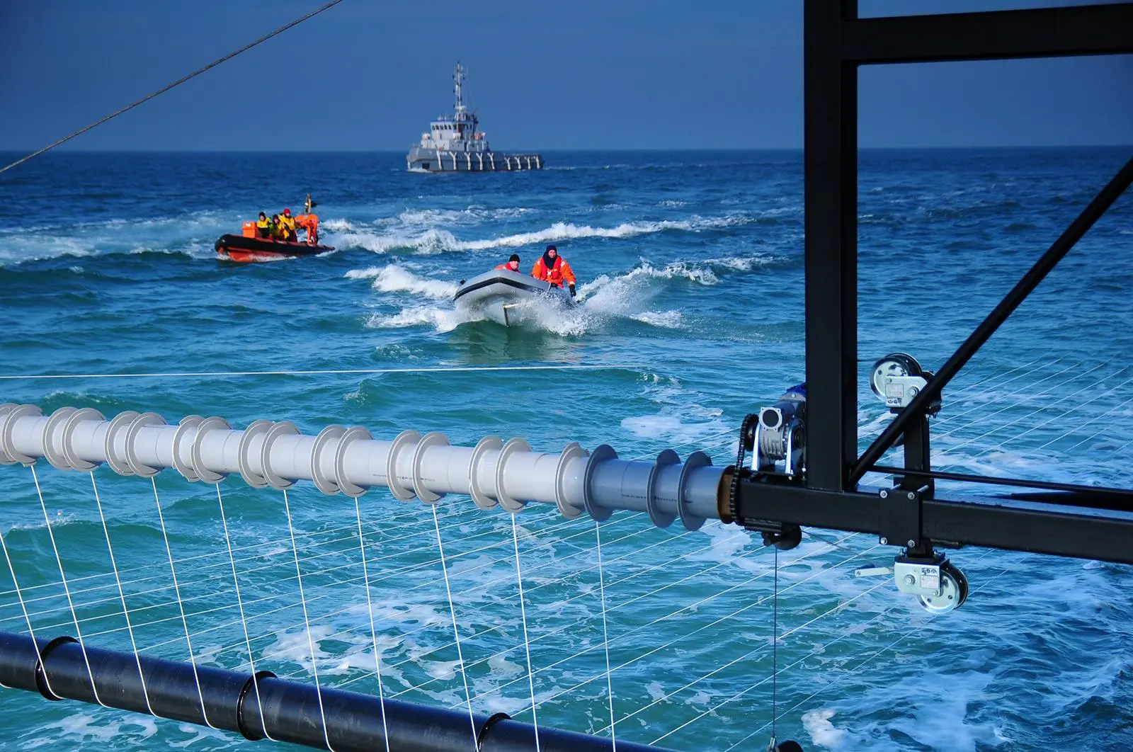 The P-Trap system being tested by the Royal Dutch Coast Guard in conjunction with the Royal Netherlands Rescue Institute and the Royal Dutch Navy