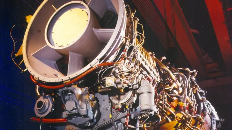 GE’s LM2500 – renewed service contract with the Royal Canadian Navy