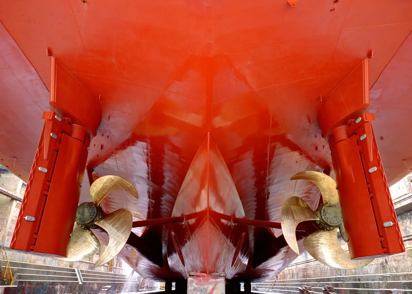 Replacement of rudder bushes was one of several tasks undertaken by Gibdock on 'Pullmantur Zenith'