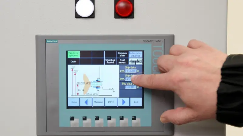 The new Airspace 5000 touch control panel