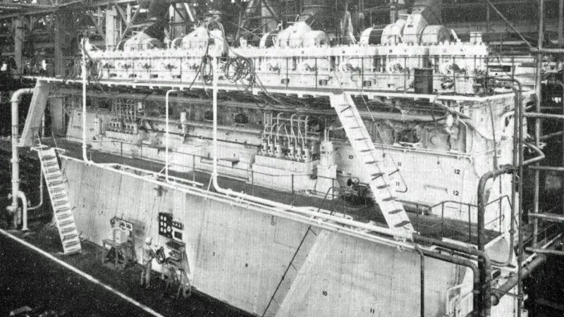 12-cylinder Yokohama-MAN engine of 840mm bore, rated at 22,000bhp at 115rpm
