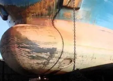 The CASPER compares hull and propeller founling with a clean, smooth hull and propeller