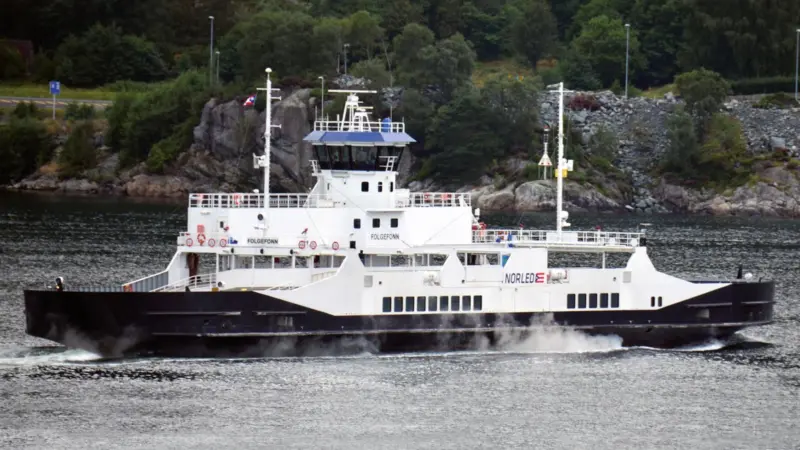 A repower package for the Norwegian ferry ‘Folgefonn’ features Sperre’s new Pleat coolers