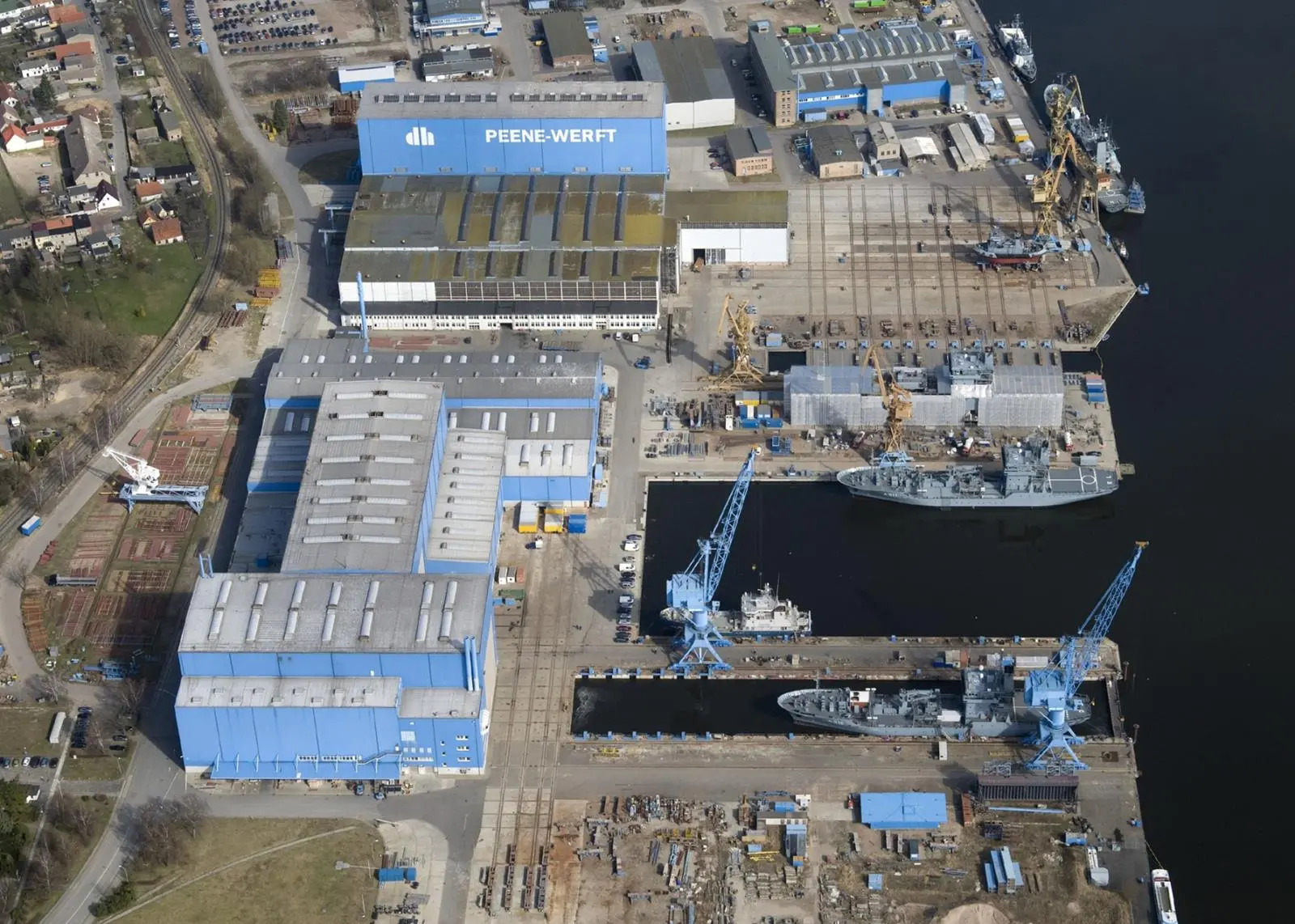 Hope for Peene (picture), also Volkswerft