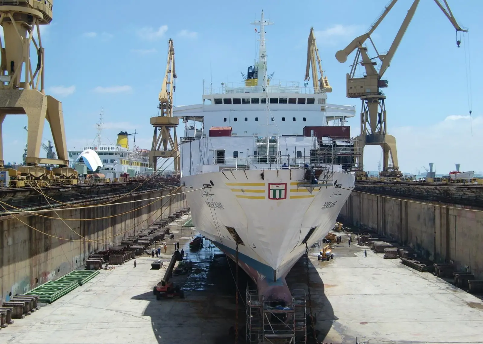 Spanish Shipbuilding is not allowed to compete under the same conditions as other European shipyards