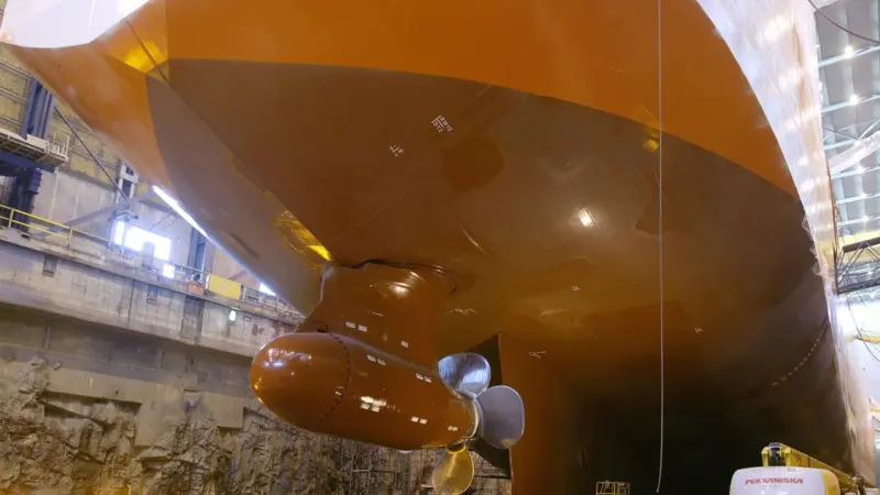 Podded propulsion unit on ice-going container ship