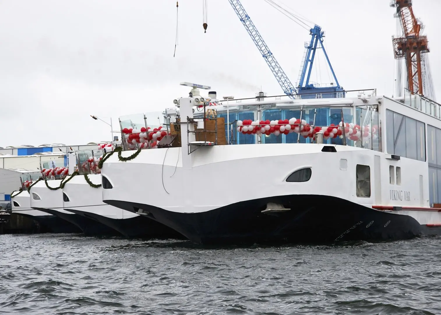 Four of 10 Neptun newbuilds named at the same time for Viking
