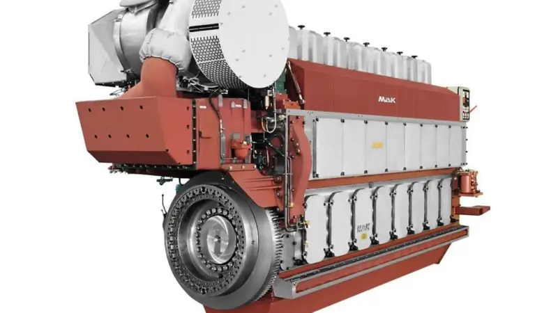 The M 34 DF is based on the M 32 C