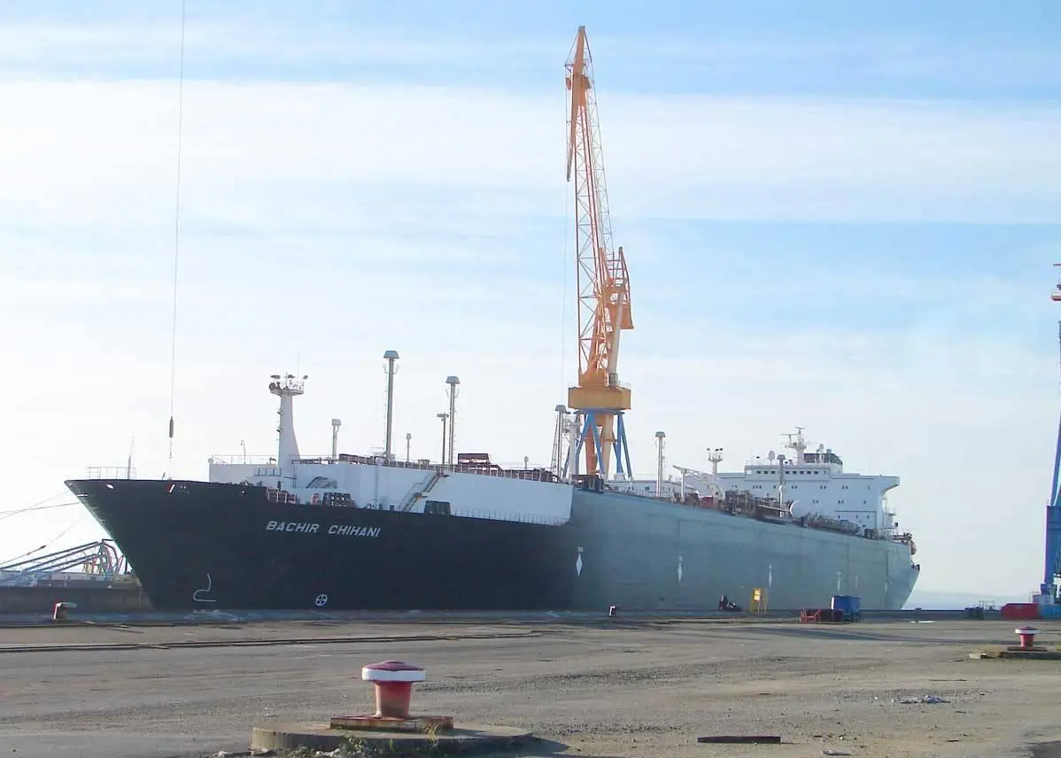 The LNG carrier ‘Bachir Chihani’ is in for maintenance at DSB