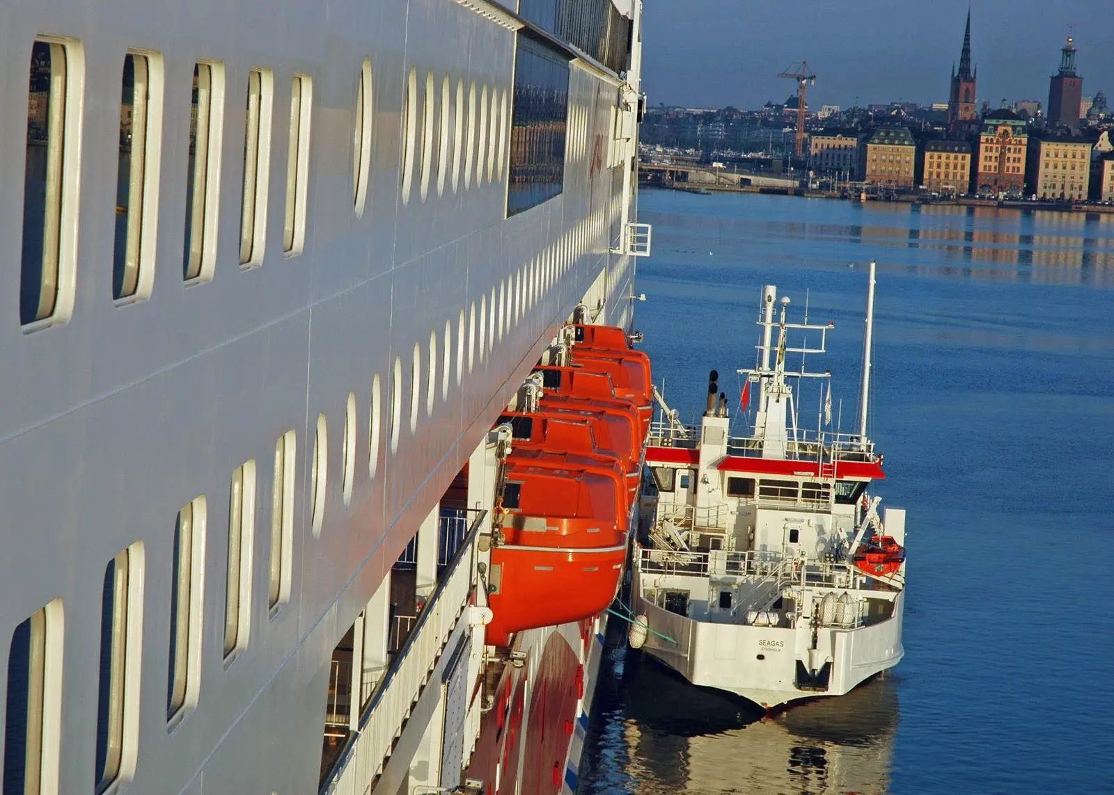 Gas as a fuel brings about a new set of risks, not just during bunkering