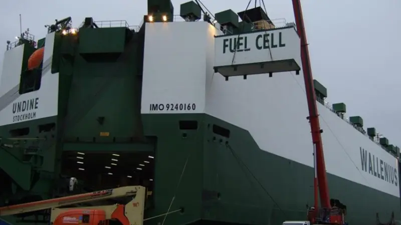 Installation aboard the Pure Car and Truck Carrier (PCTC) Undine in Germany