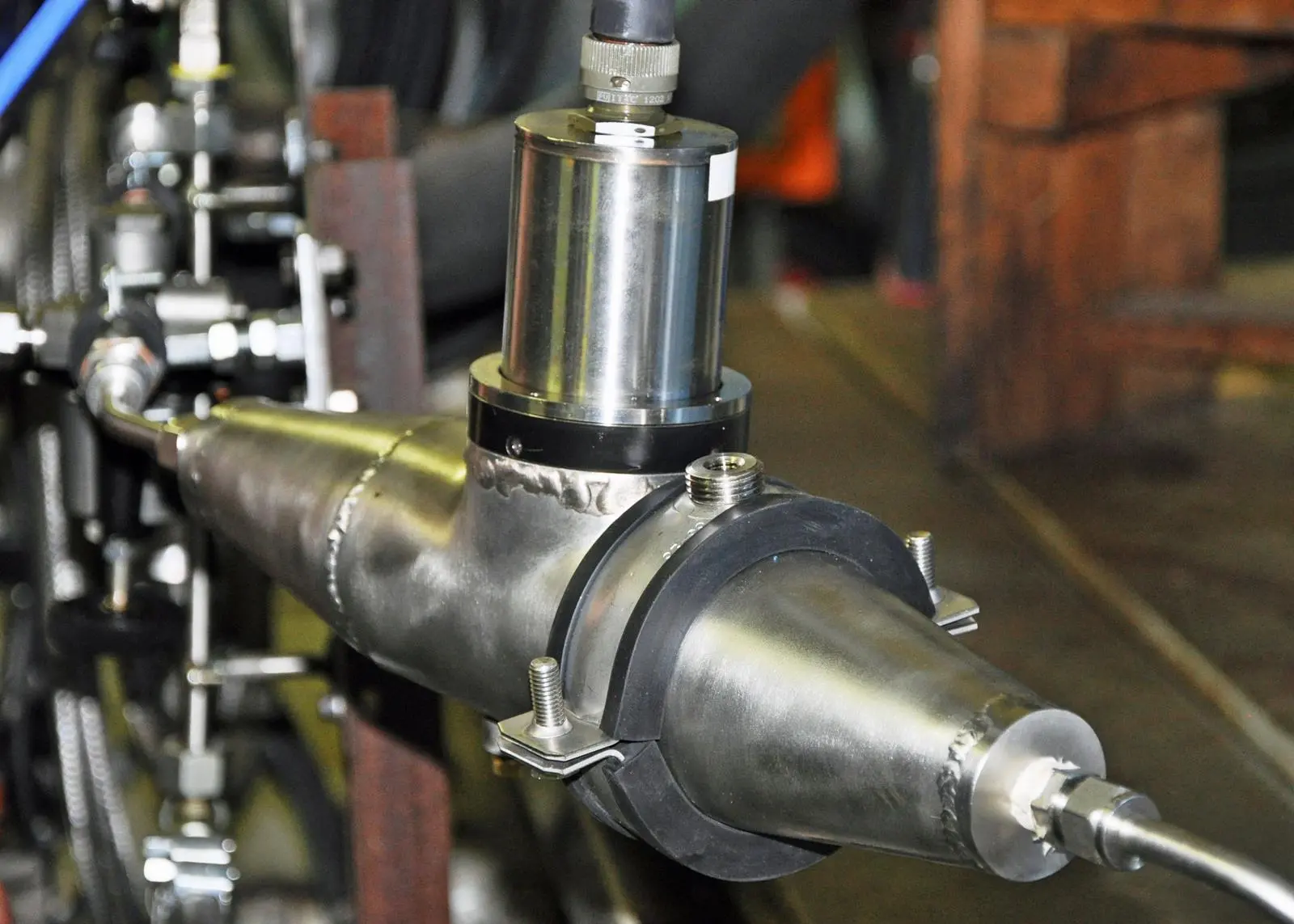 CMR’s Niris on a test engine
