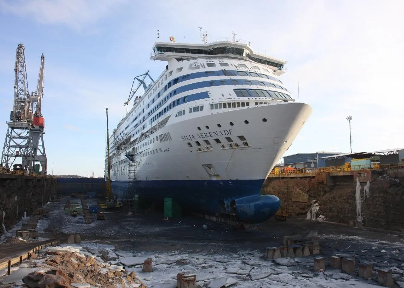 ‘Silja Serenade’ in drydock (Tallink Silja)