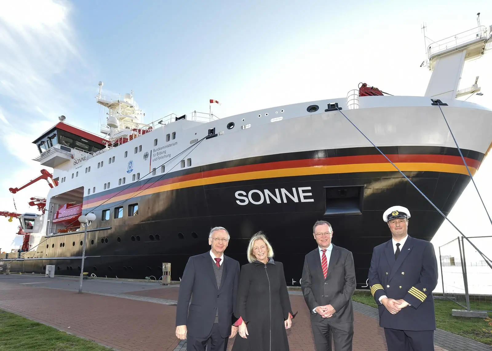 Sonne ready for service. From Left:Meyer head Bernard Meyer, Berlin Research Minister Johanna Wanka, Lower Saxony First Minister Stephan Weil and Sonne Captain Oliver Meyer