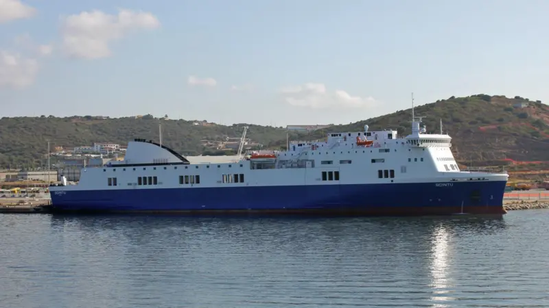 ‘Norman Atlantic’, as ‘Scintu’ in 2013 (Wikimedia, Eustace Bagge)