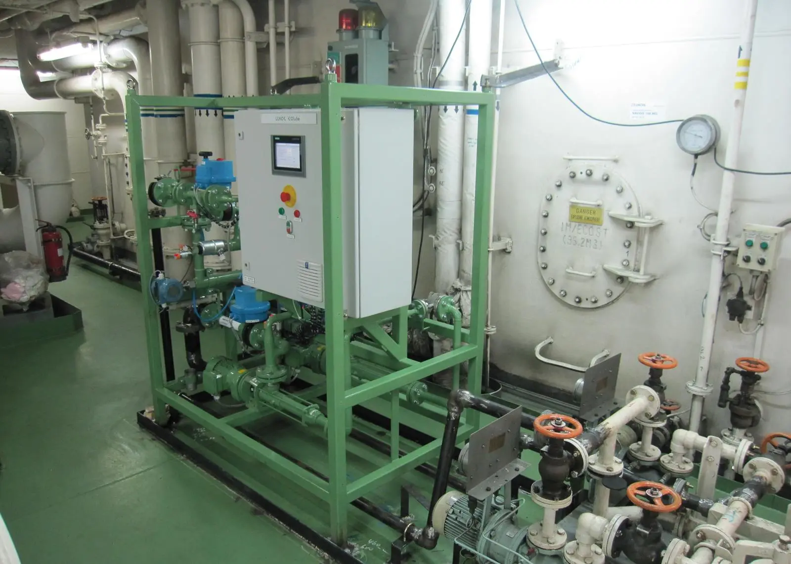 The results of a Life Cycle Assessment (LCA) on iCOlube show that it enables a 13% reduction of CO2 equivalent Photo: Lukoil