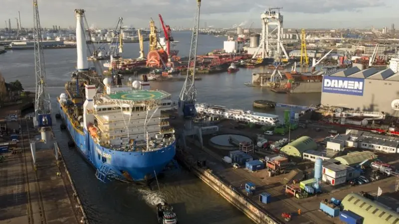 Technip’s ‘Global 1200’ in dry-dock at DSR