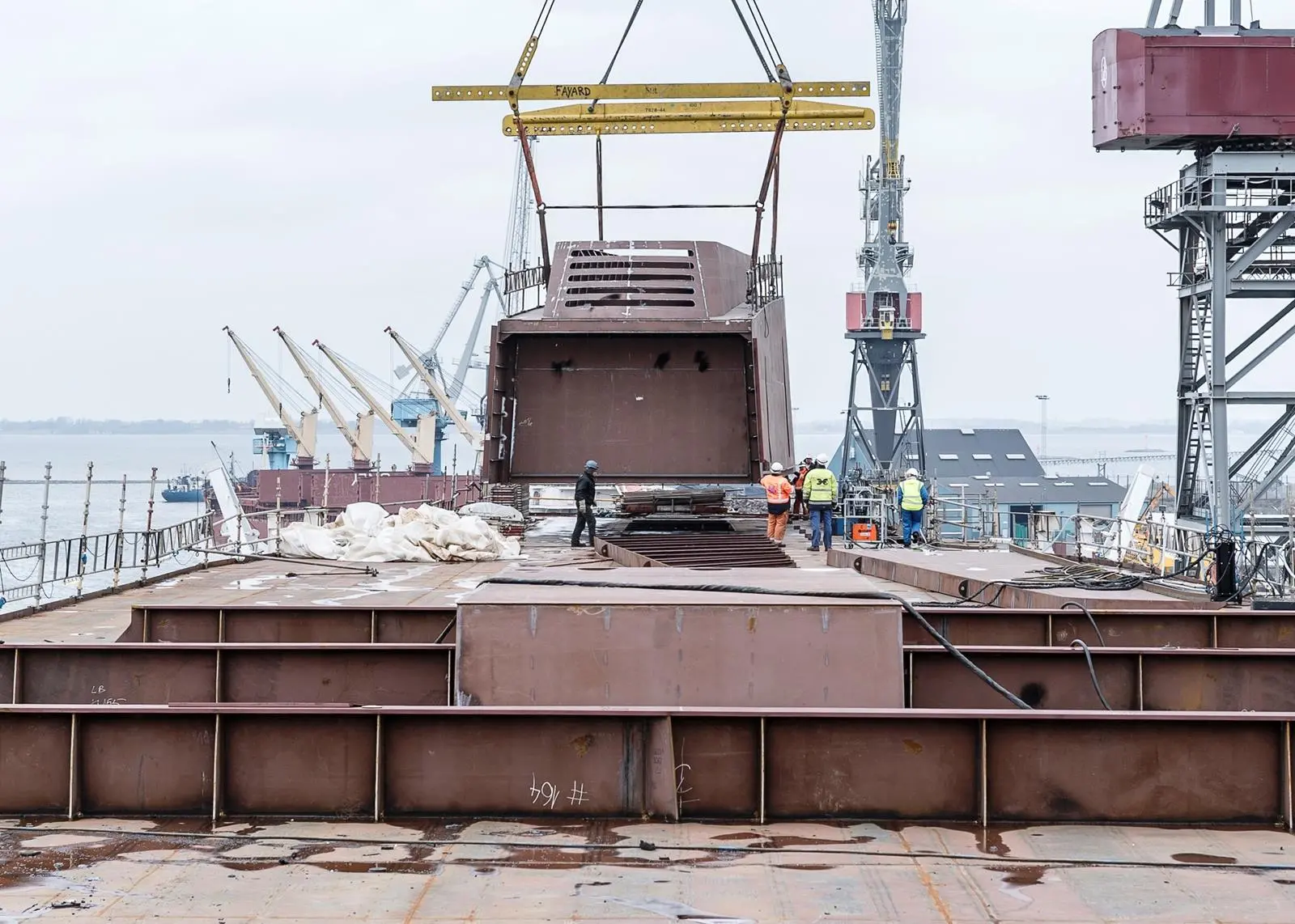Ferry Berlin gets a new funnel at Fayard