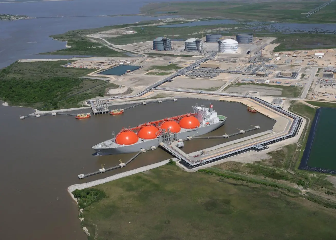 Licenses for LNG export facilities in the US are already being prioritised for facilties servbing or served by US vessels