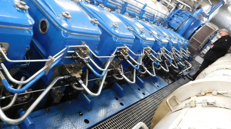 The complex piping governing fuel supply at the cylinder heads of the methanol-MGO Wärtsilä engine on board 'Stena Germanica'