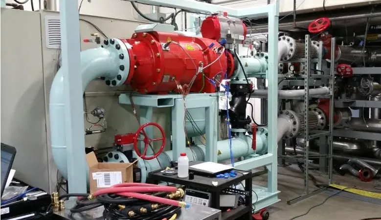 The Hydrocurrent waste heat recovery, based on the organic Rankin cycle, was installed on 'Arnold Maersk' in April