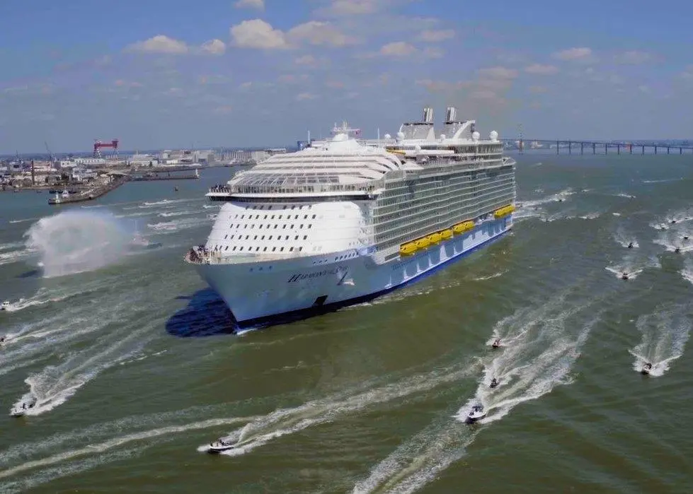 'Harmony of Seas' leaving her St Nazaire birthplace