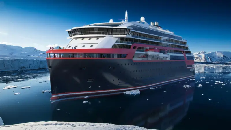 There have been several significant vessel orders in the polar cruise segment in the past months, including Norwegian company Hurtigruten's order for two 600-passenger ships