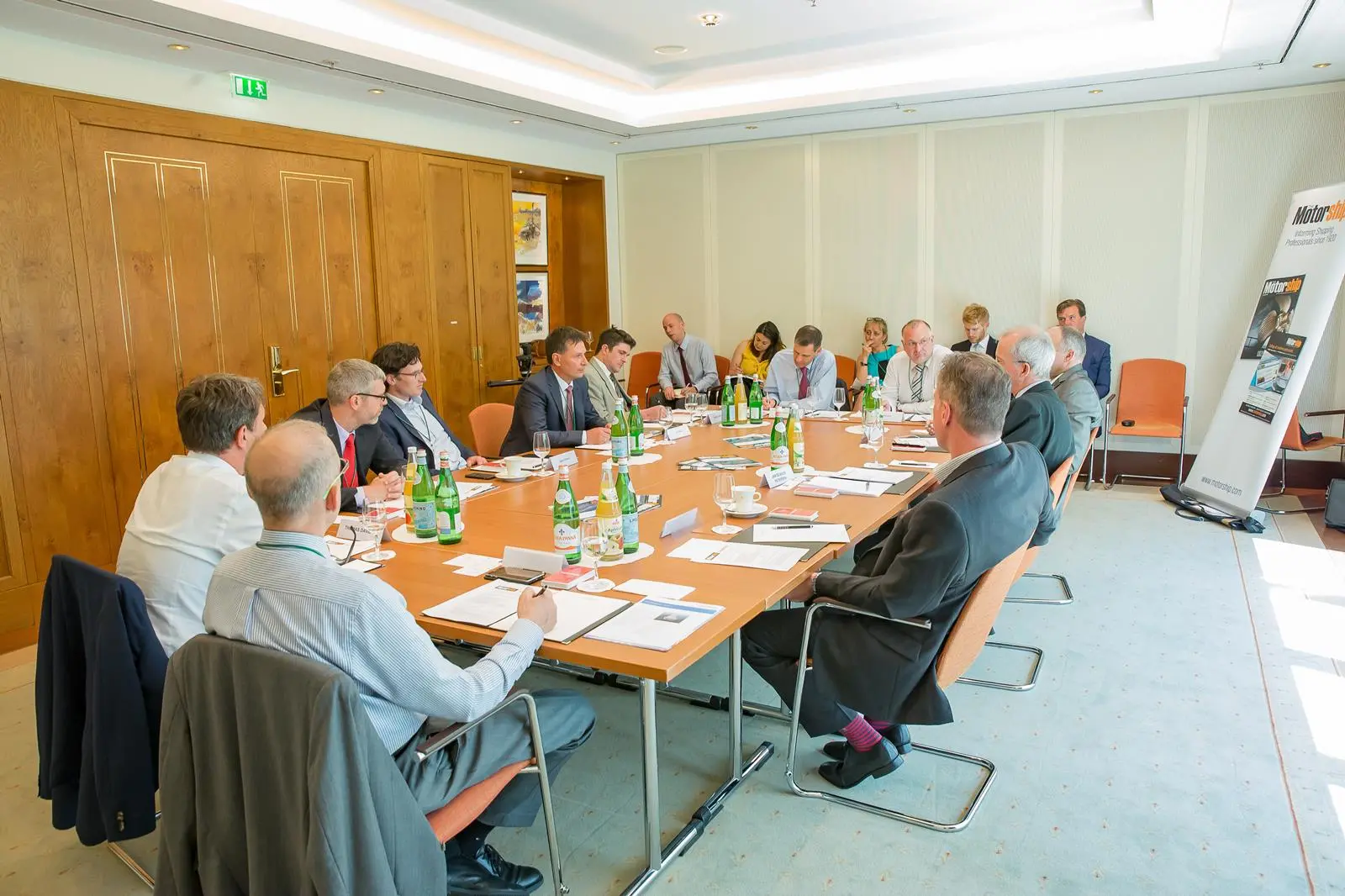 85002_P-and-E-Round-table