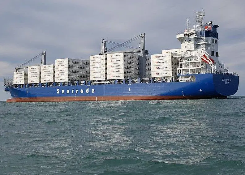 Seatrade’s 2,259TEU Colour-class containerships can accommodate 674 forty foot reefer units