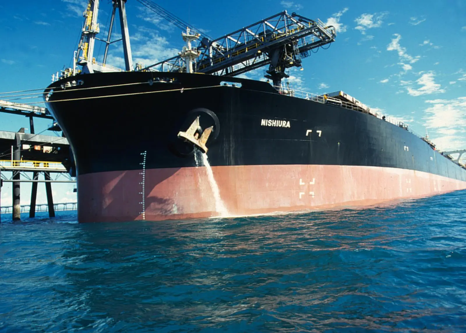 Bulk carrier CAPE M
