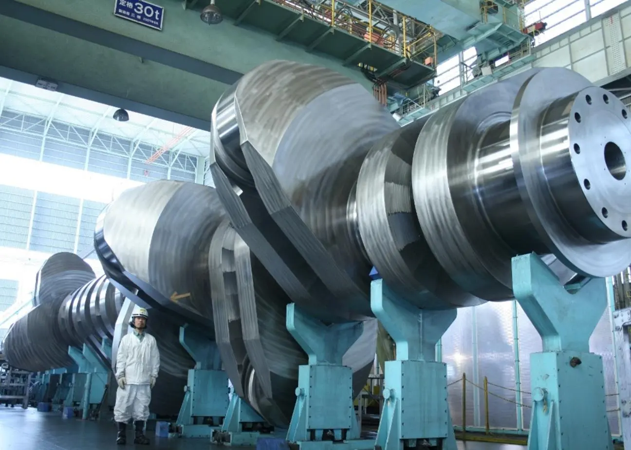 Stronger and more compact crankshafts will enable more efficient two-stroke engine design
