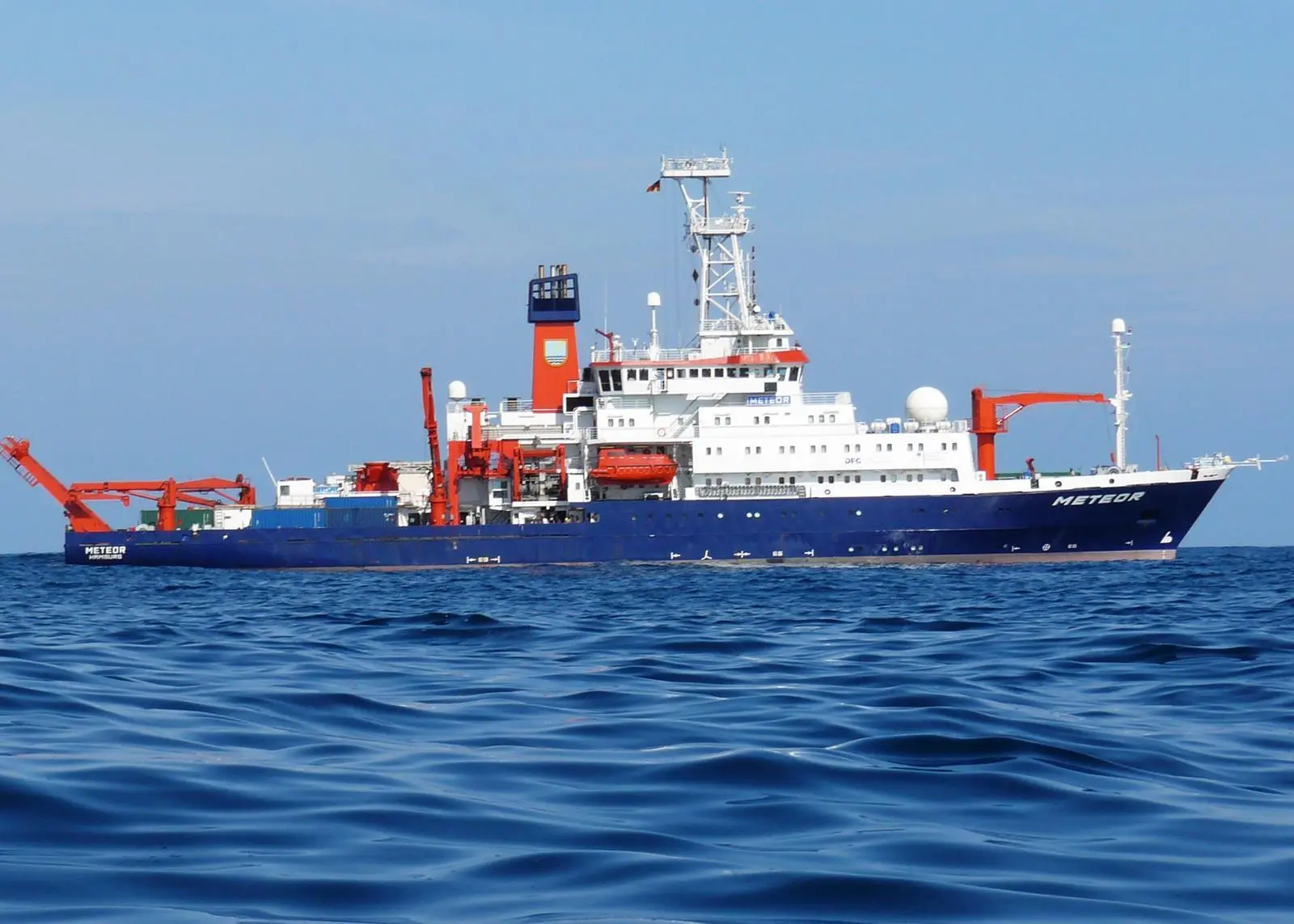 German research vessel 'Meteor', host to important trials into the efficacy of sampling equipment
