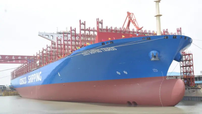 The 20,000 teu 'Cosco Taurus' and six sister vessels will use lubricants and related services provided by Shell Marine