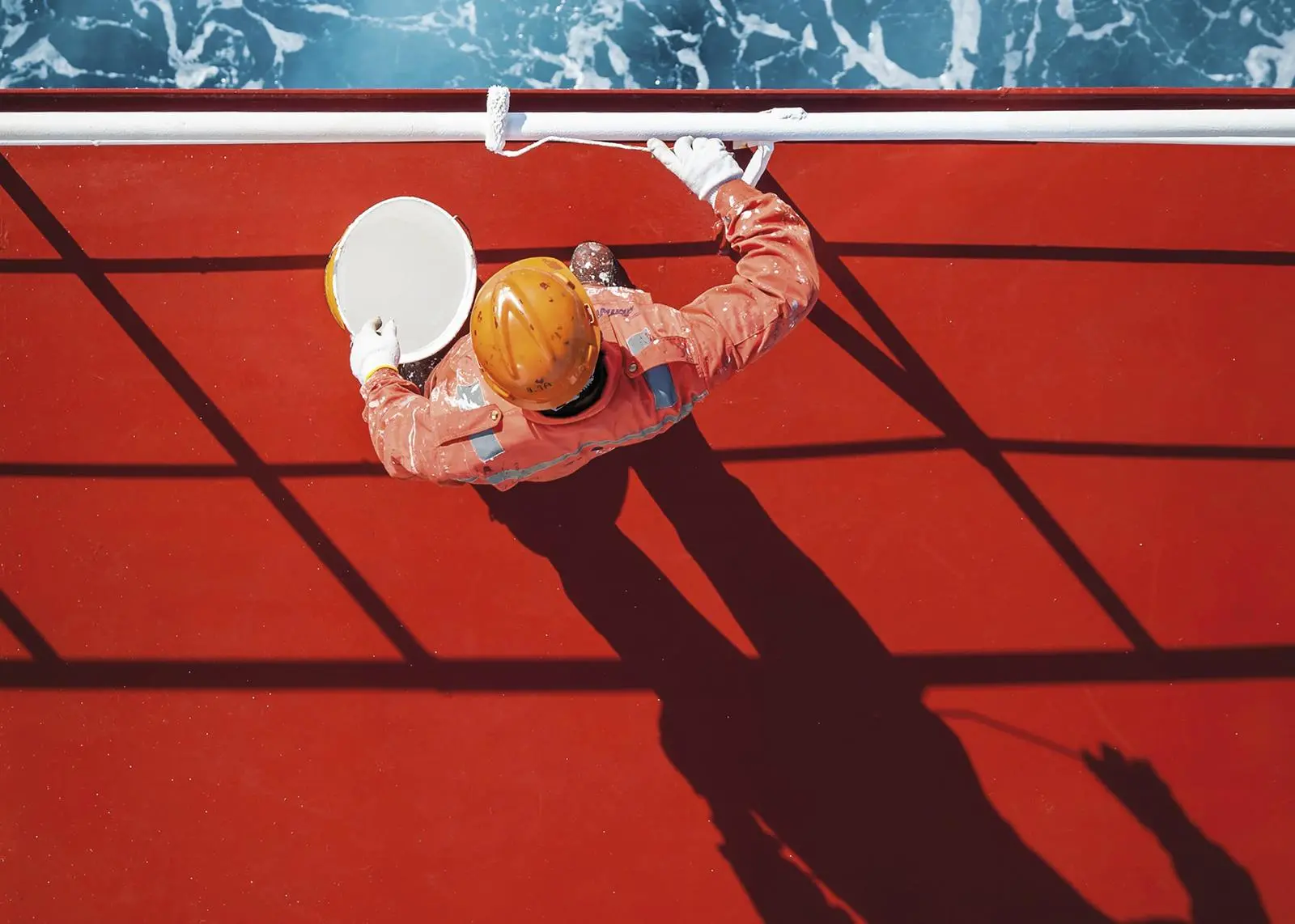 The SeaStock Management Solution allows Jotun to assume full management of its customers’ onboard maintenance
