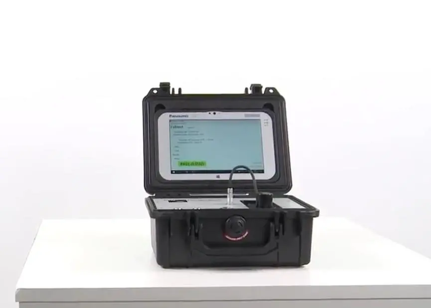 FastBallast uses the Single Turnover One Pulse (STOP) method as an accurate methodology for portable ballast water sampling Photo: CTG
