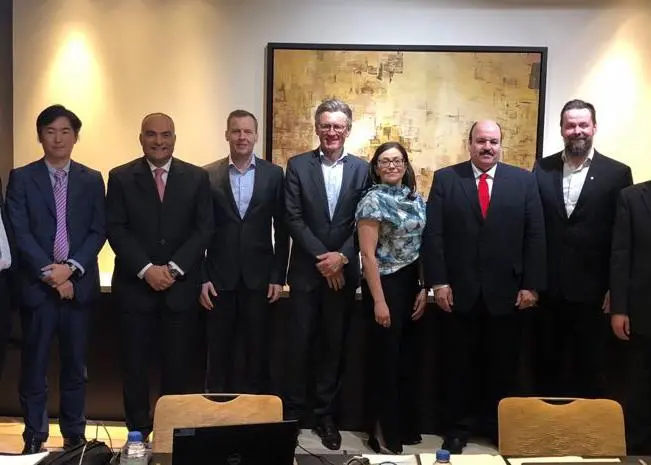 A consortium of technology providers and industry experts will explore new containership designs