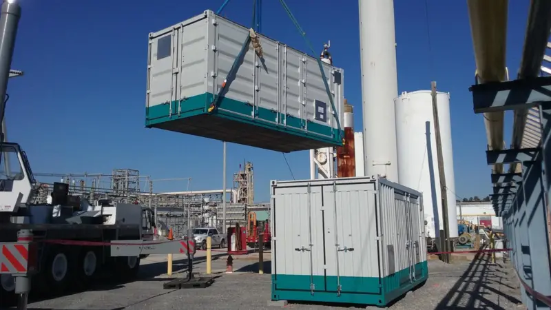 Shipping the components for a LOHC system. Image:  Hydrogenious